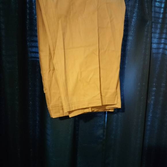 St Johns Bay BISCOTTI CAPRIS - Picture 2 of 10